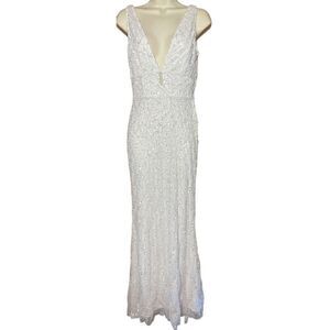 MAC DUGGAL Sequined Plunge Neck Sleeveless Column Gown in White NWT $398